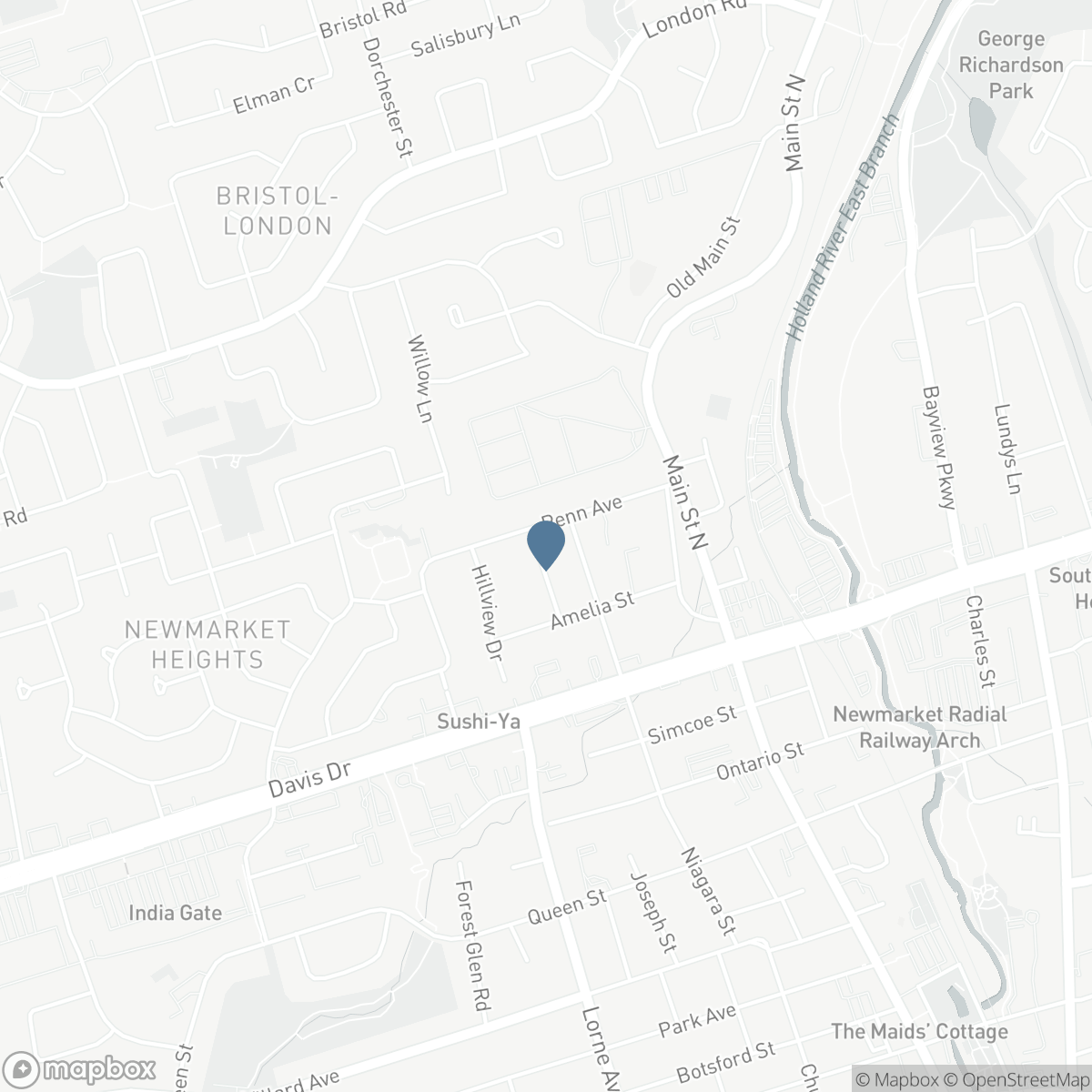 75 DENNE BOULEVARD, Newmarket, Ontario L3Y 4H5